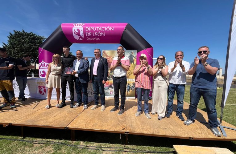 Cerca de 5.500 jóvenes han participado durante este curso en el programa de Deporte Escolar de la Diputación